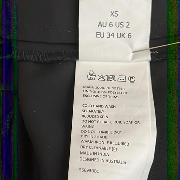 Bardot Cut Out Frill Mini Dress in Floral - NEW - Size XS (2 US) - Picture 9 of 9